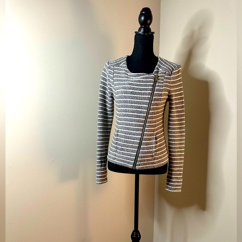 LOU & GREY Asymmetrical Knit Jacket